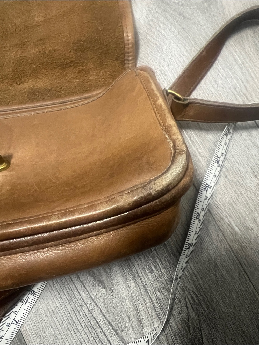 vintage Coach City bag, likely from the 1980s or 1990s/ leather - Picture 15 of 15